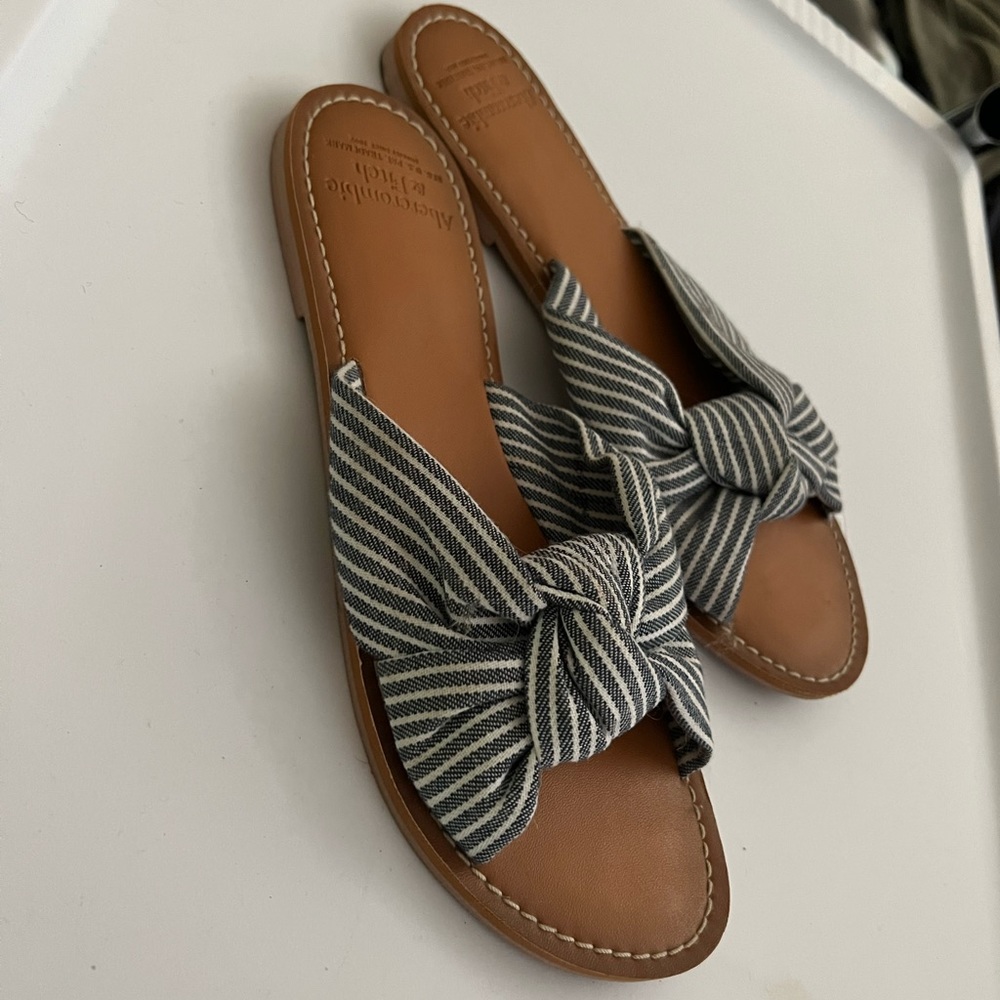 womens sandals